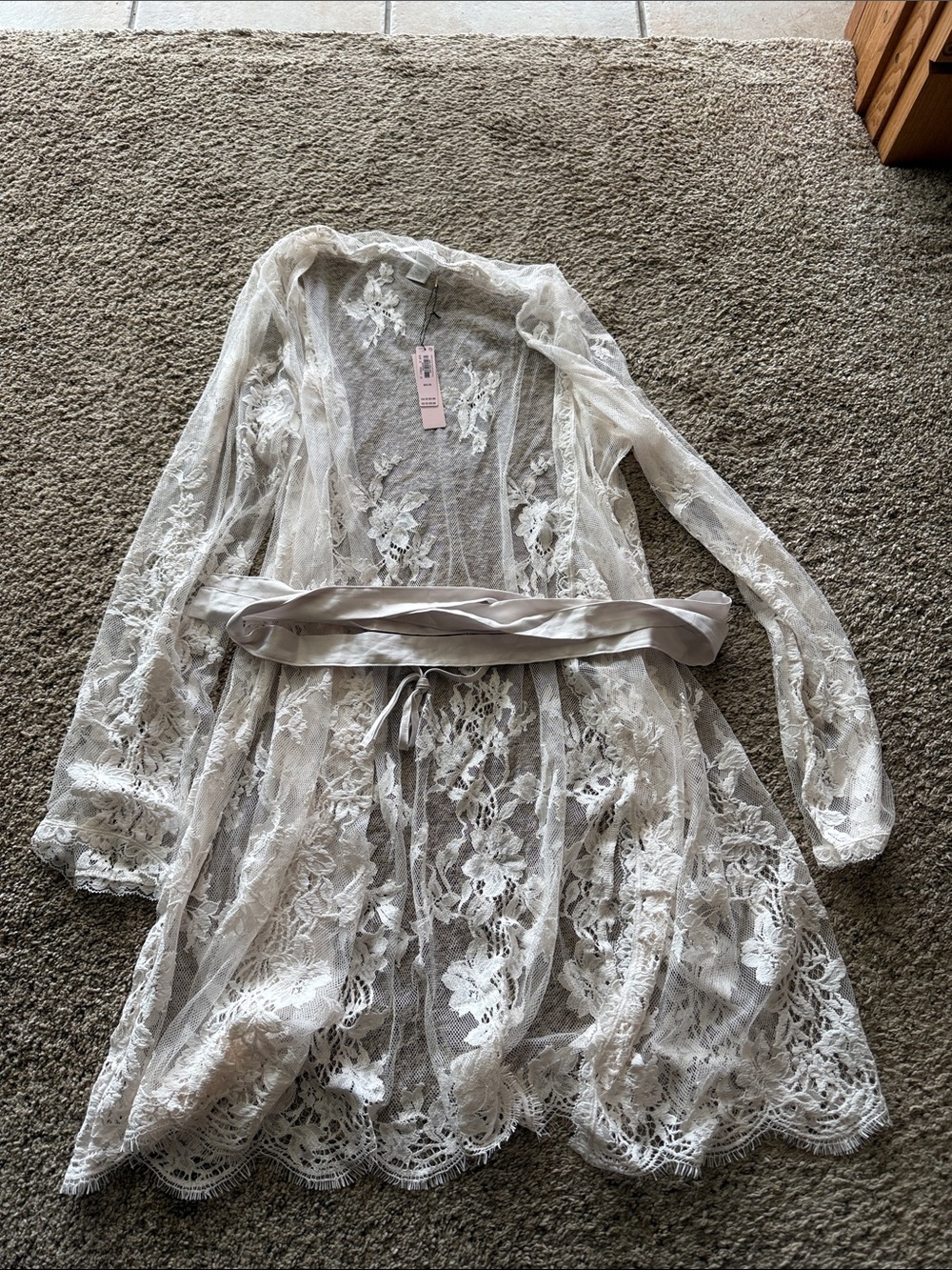 Victoria's Secret Ivory Lace Robe with Satin Belt